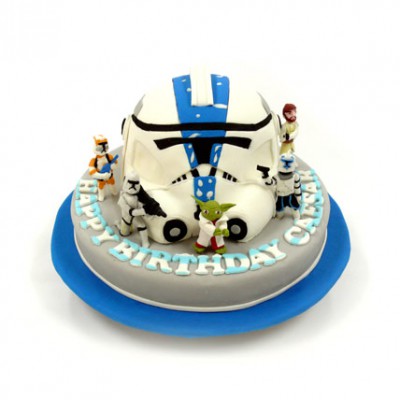 Clone-Helmet Cake